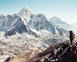 Maddy is an adventure lover and often does skateboarding, and surfing.  She also trekked to the Everest base camp. 